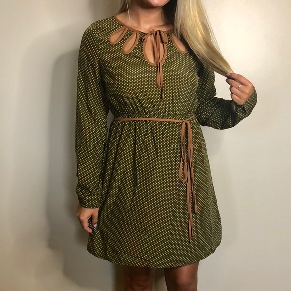 Umgee Dresses & Skirts - Umgee boho hippie dress brown with neck cutouts